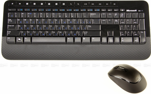 Комплект клавиатура + мышь Microsoft Wireless Desktop 2000